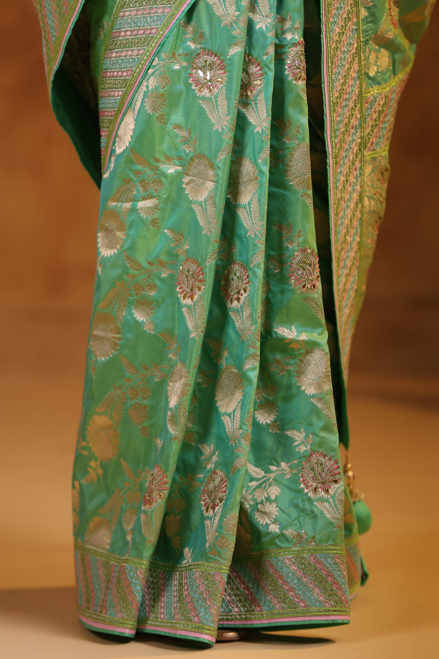 Banarsi Green Silk Saree Set